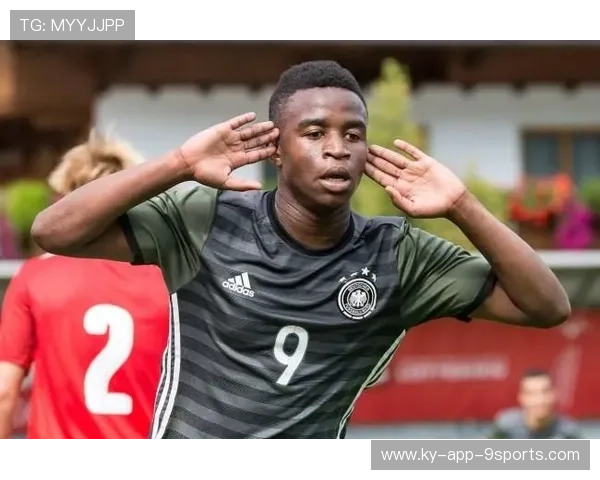 多特青春风暴席卷欧冠！穆科科成最大惊喜